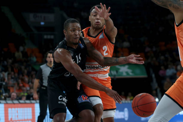 家队而言 家队而言